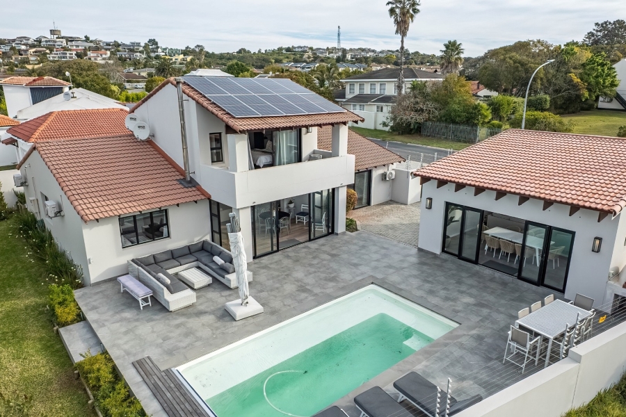 3 Bedroom Property for Sale in Bowtie Western Cape
